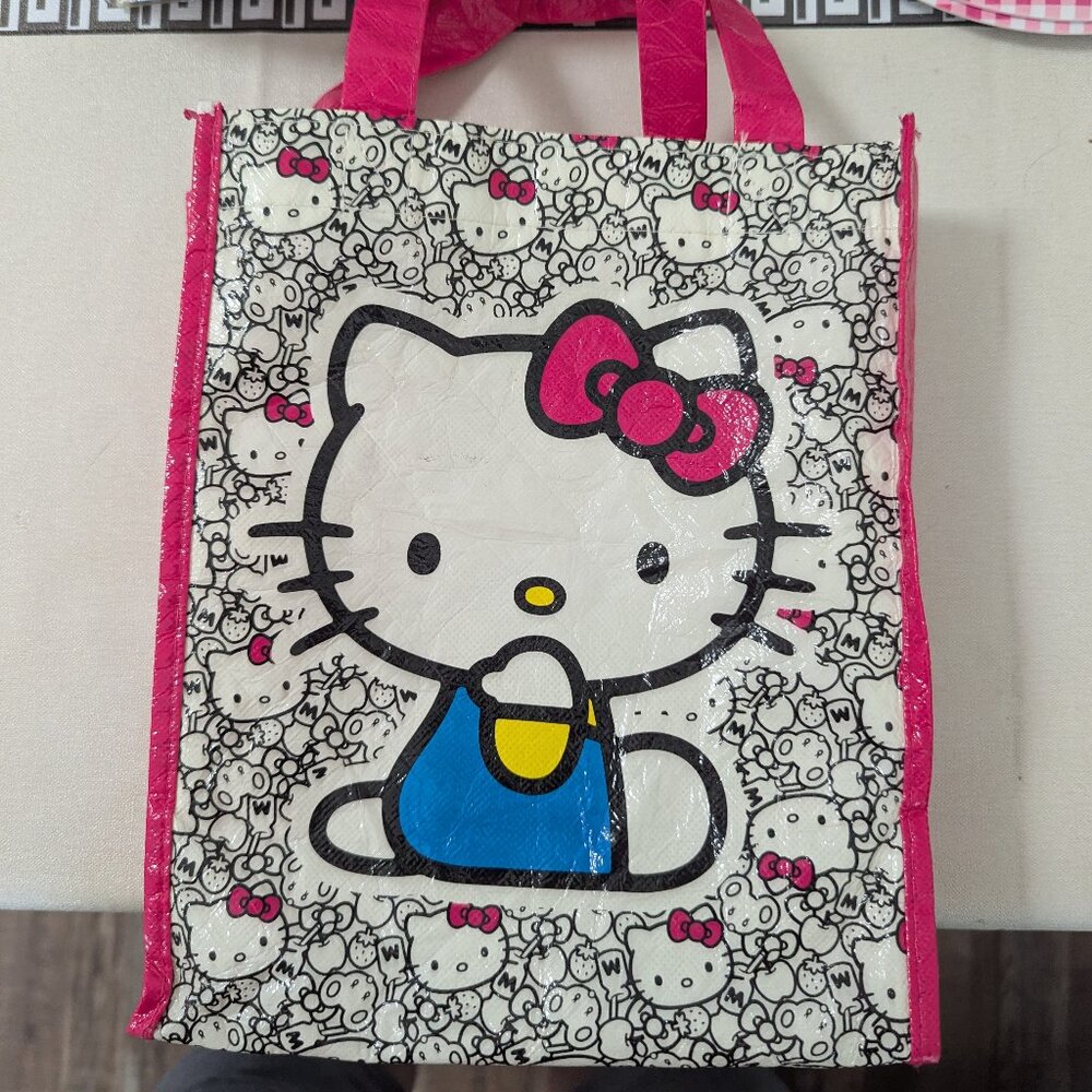 Hello Kitty Box - Picture 15 of 15